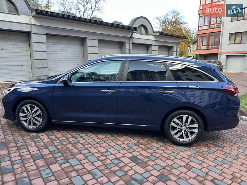 Универсал Hyundai i30 2018 в Ивано-Франковске