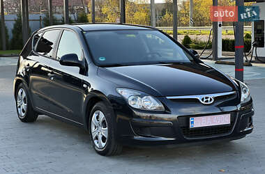 Хэтчбек Hyundai i30 2009 в Виннице Хэтчбек Hyundai i30 2009 в Виннице