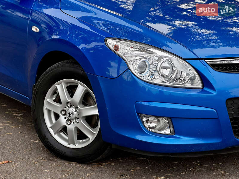 Хэтчбек Hyundai i30 2008 в Виннице