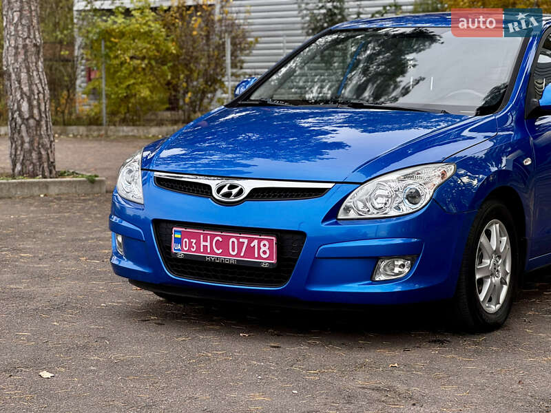 Хэтчбек Hyundai i30 2008 в Виннице