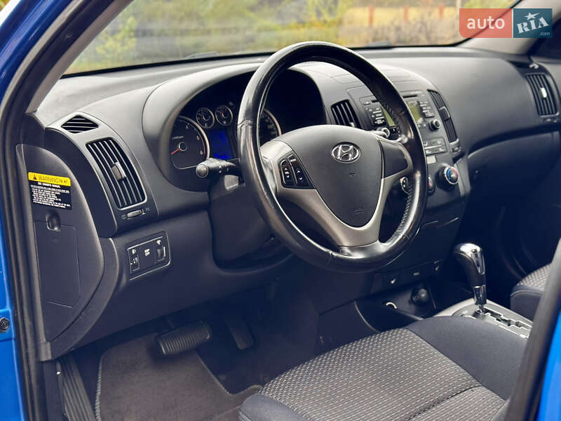 Хэтчбек Hyundai i30 2008 в Виннице