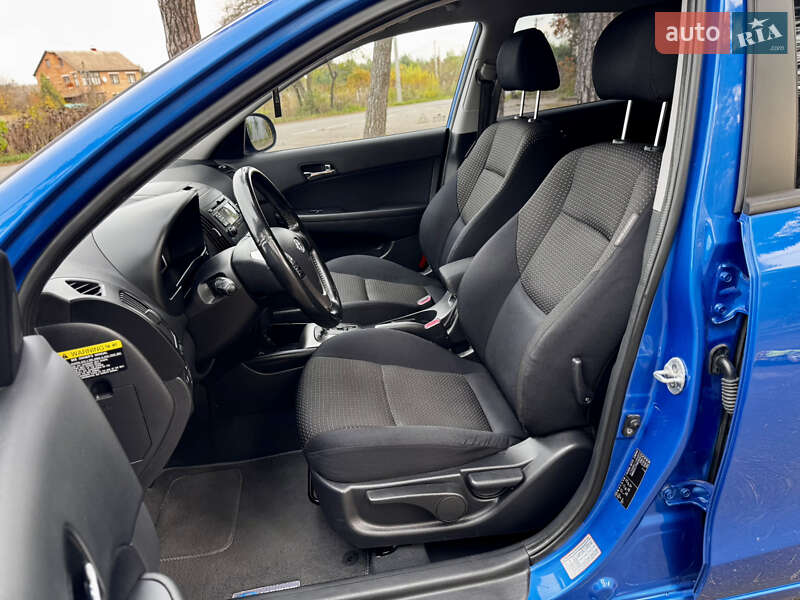 Хэтчбек Hyundai i30 2008 в Виннице