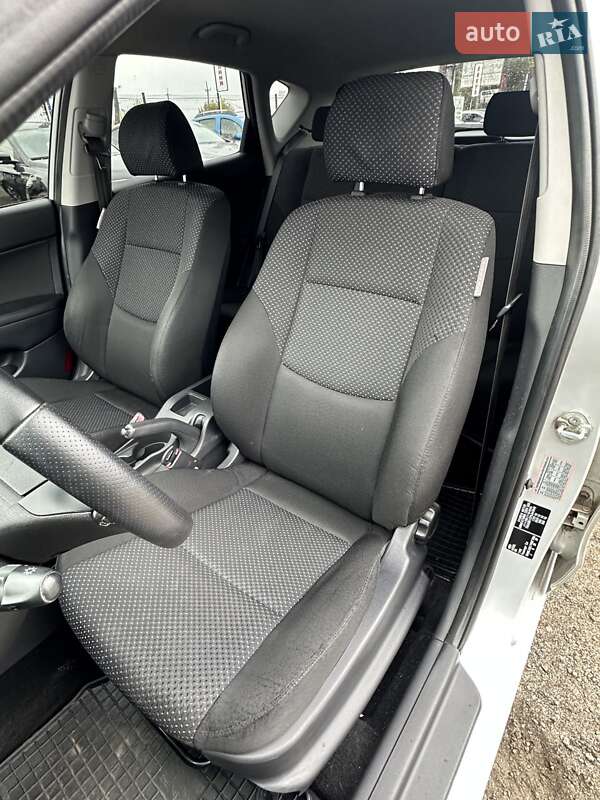 Хэтчбек Hyundai i30 2009 в Белогородке фото 14 Хэтчбек Hyundai i30 2009 в Белогородке