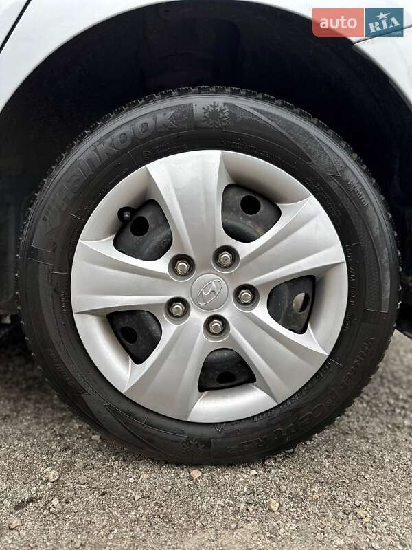Хэтчбек Hyundai i30 2009 в Белогородке фото 6 Хэтчбек Hyundai i30 2009 в Белогородке