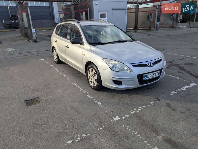 Універсал Hyundai i30 2008 в Львові фото 6 Універсал Hyundai i30 2008 в Львові