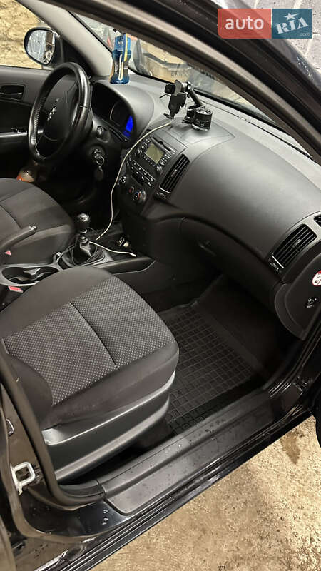 Універсал Hyundai i30 2009 в Львові фото 12 Універсал Hyundai i30 2009 в Львові