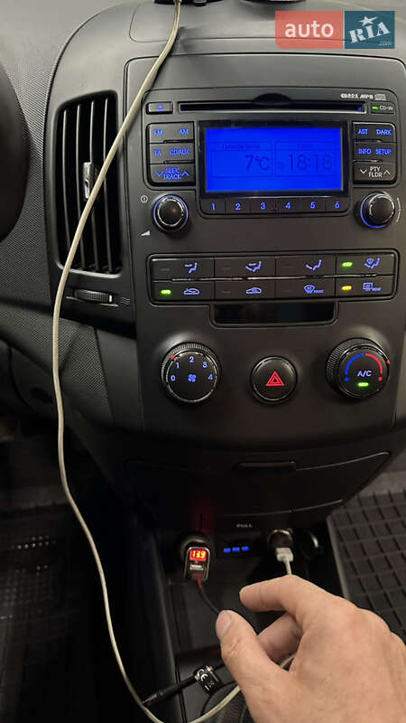 Універсал Hyundai i30 2009 в Львові фото 28 Універсал Hyundai i30 2009 в Львові