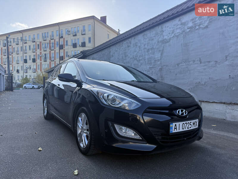 Универсал Hyundai i30 2013 в Ирпене фото Универсал Hyundai i30 2013 в Ирпене