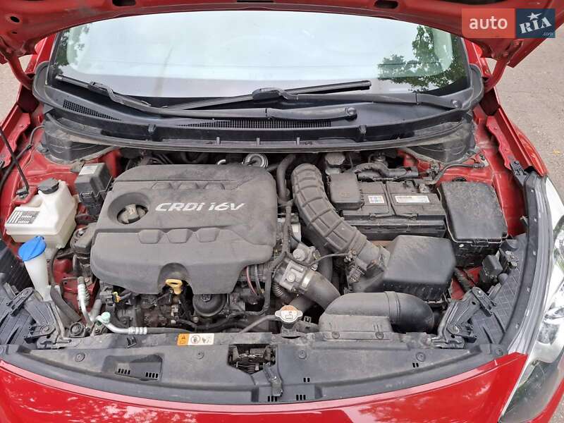 Хэтчбек Hyundai i30 2013 в Черкассах