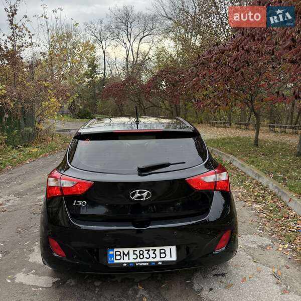 Хэтчбек Hyundai i30 2014 в Сумах