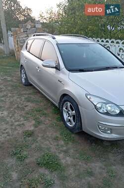 Універсал Hyundai i30 2009 в Радомишлі