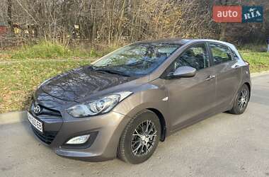 Хетчбек Hyundai i30 2013 в Харкові
