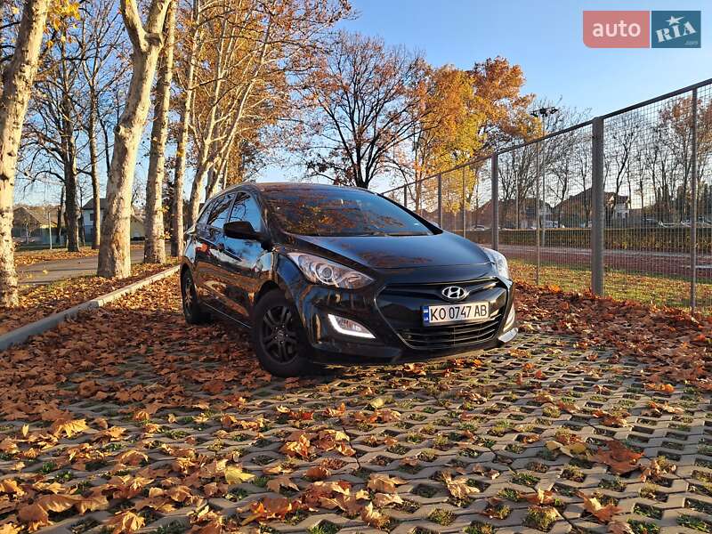 Универсал Hyundai i30 2014 в Мукачево
