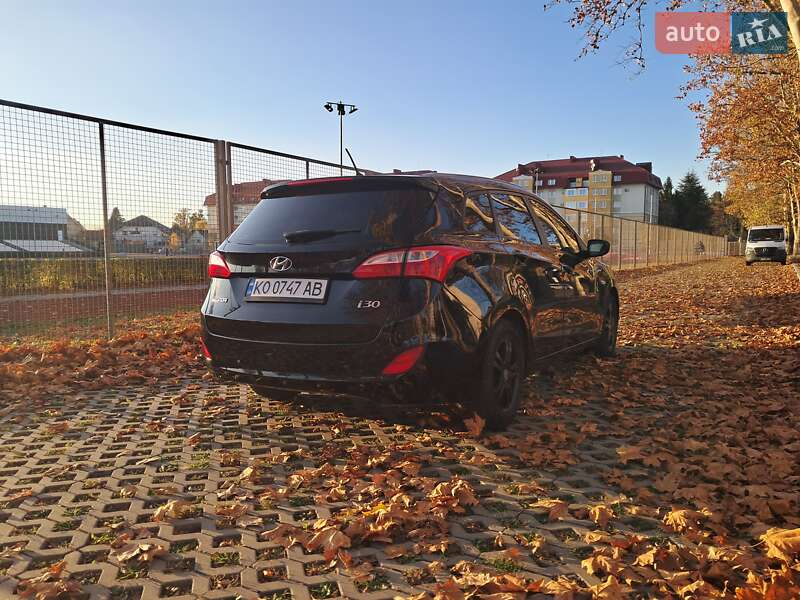 Универсал Hyundai i30 2014 в Мукачево