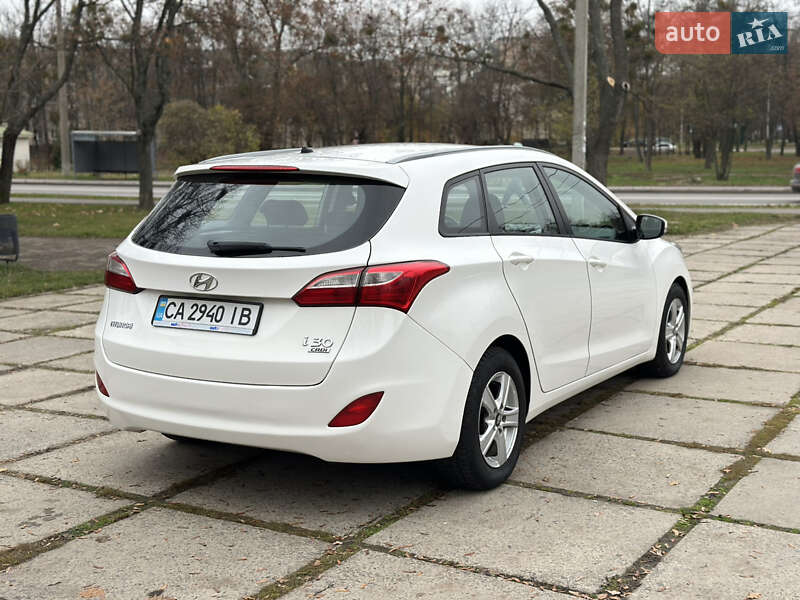 Универсал Hyundai i30 2013 в Харькове