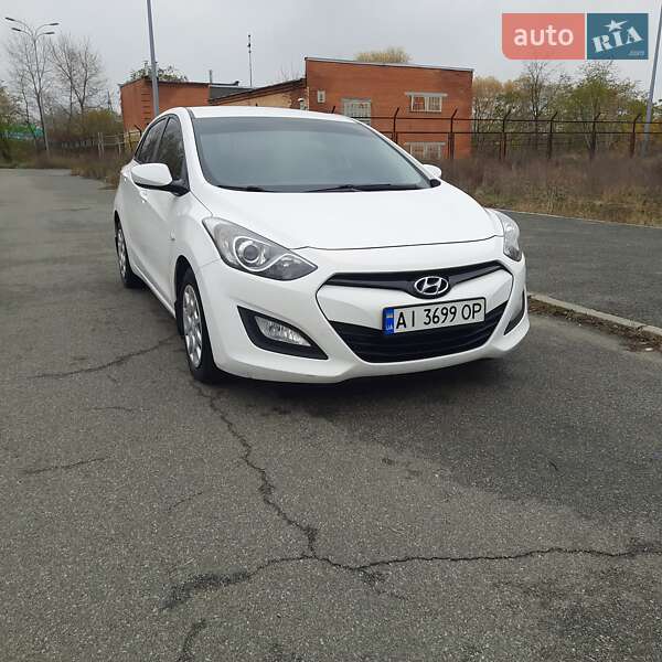 Хэтчбек Hyundai i30 2012 в Киеве фото 21 Хэтчбек Hyundai i30 2012 в Киеве