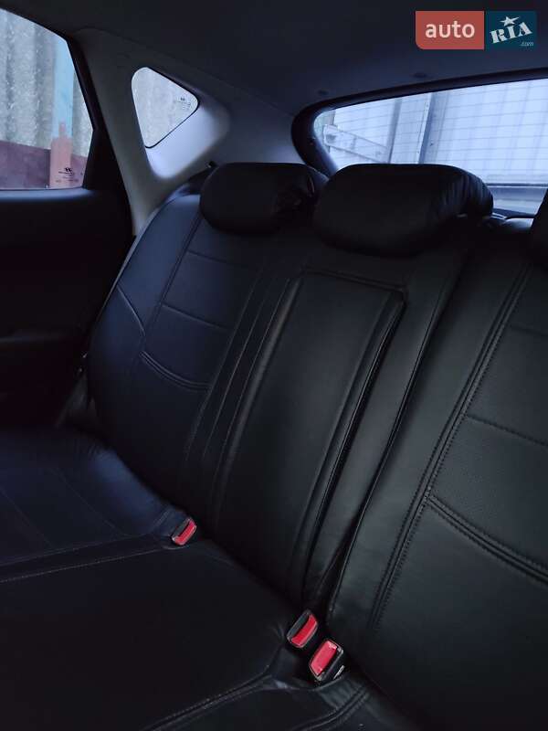 Хэтчбек Hyundai i30 2011 в Харькове