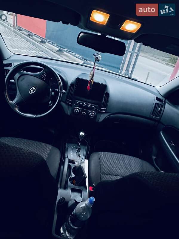 Хэтчбек Hyundai i30 2011 в Виннице