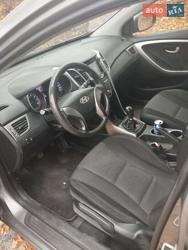 Универсал Hyundai i30 2013 в Мироновке фото 4 Универсал Hyundai i30 2013 в Мироновке