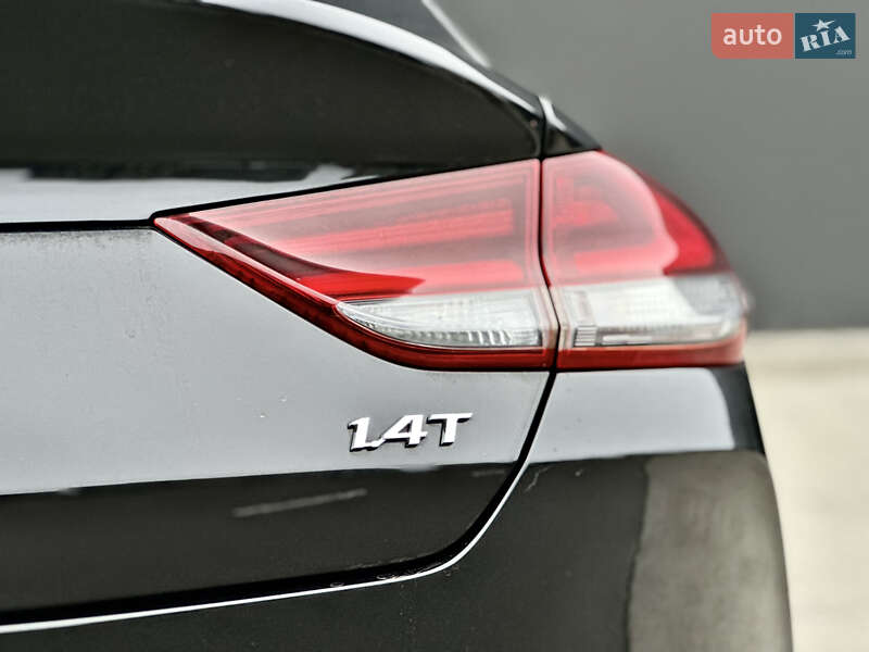 Фастбек Hyundai i30 2019 в Києві фото 21 Фастбек Hyundai i30 2019 в Києві