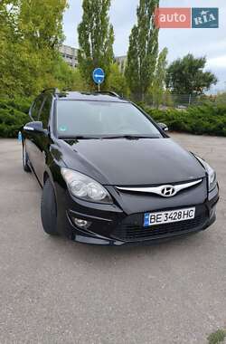 Универсал Hyundai i30 2011 в Николаеве