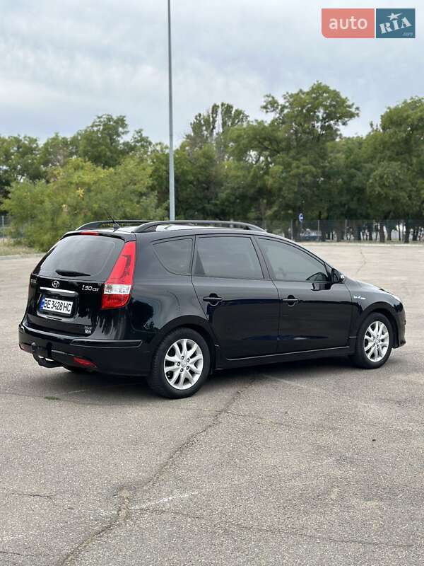 Универсал Hyundai i30 2011 в Николаеве фото 14 Универсал Hyundai i30 2011 в Николаеве
