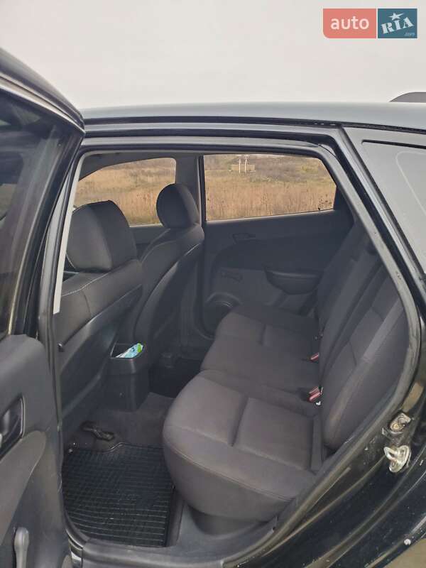 Хетчбек Hyundai i30 2008 в Чутовому