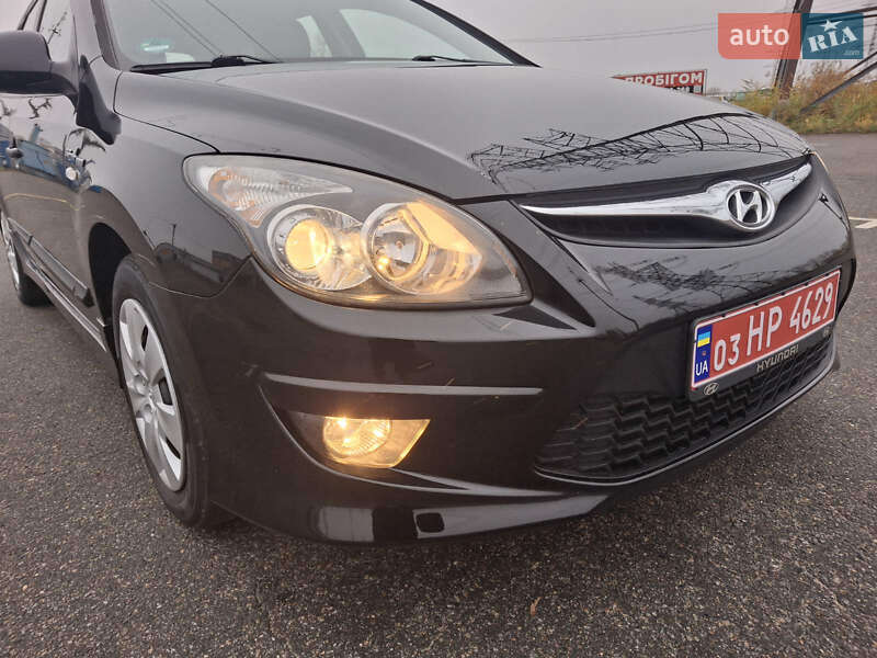 Универсал Hyundai i30 2012 в Харькове
