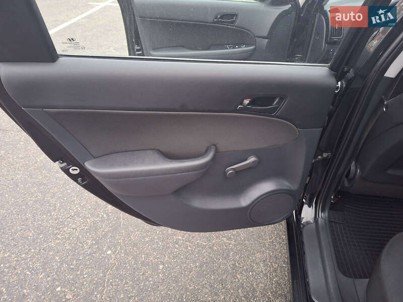 Универсал Hyundai i30 2012 в Харькове