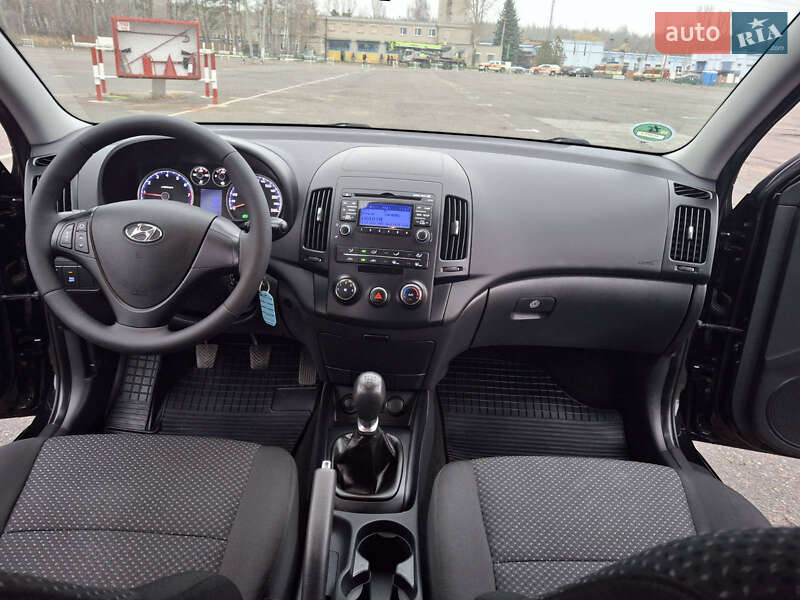 Универсал Hyundai i30 2012 в Харькове