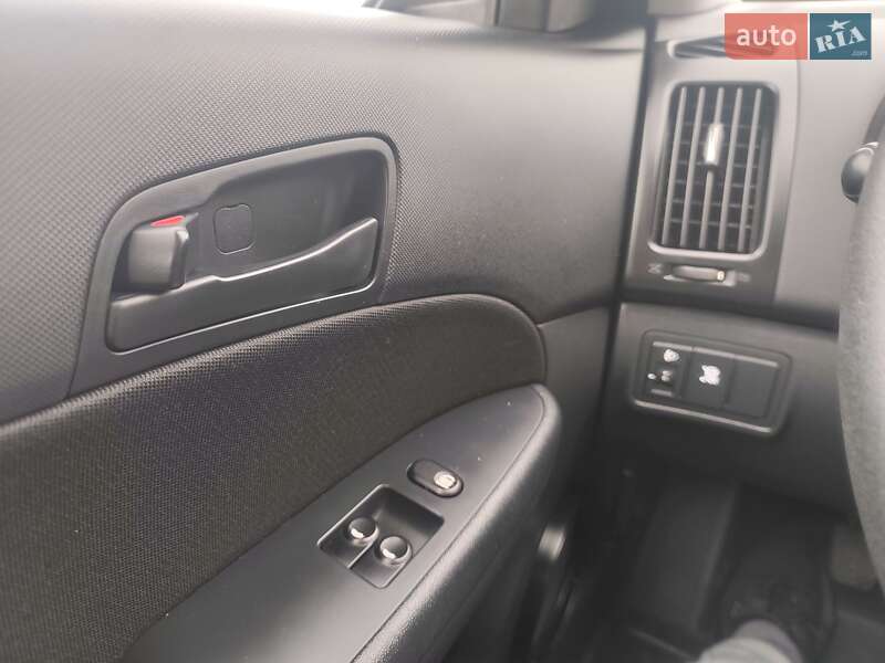 Хетчбек Hyundai i30 2009 в Ковелі