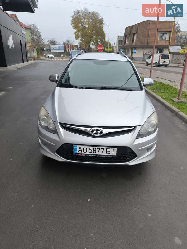 Hyundai i30 2012
