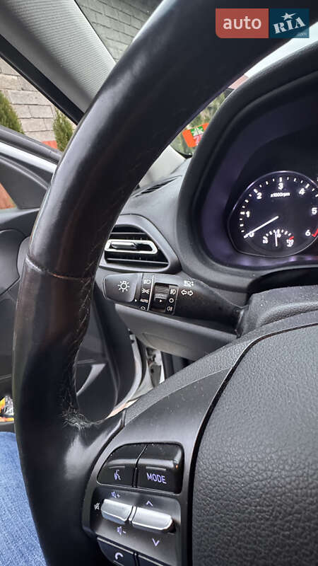 Універсал Hyundai i30 2021 в Тячеві фото 11 Універсал Hyundai i30 2021 в Тячеві