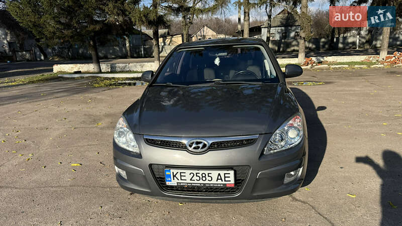 Хэтчбек Hyundai i30 2008 в Ахтырке фото 2 Хэтчбек Hyundai i30 2008 в Ахтырке