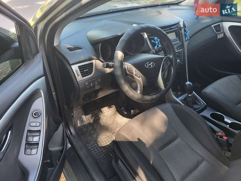 Хэтчбек Hyundai i30 2013 в Виннице фото 2 Хэтчбек Hyundai i30 2013 в Виннице