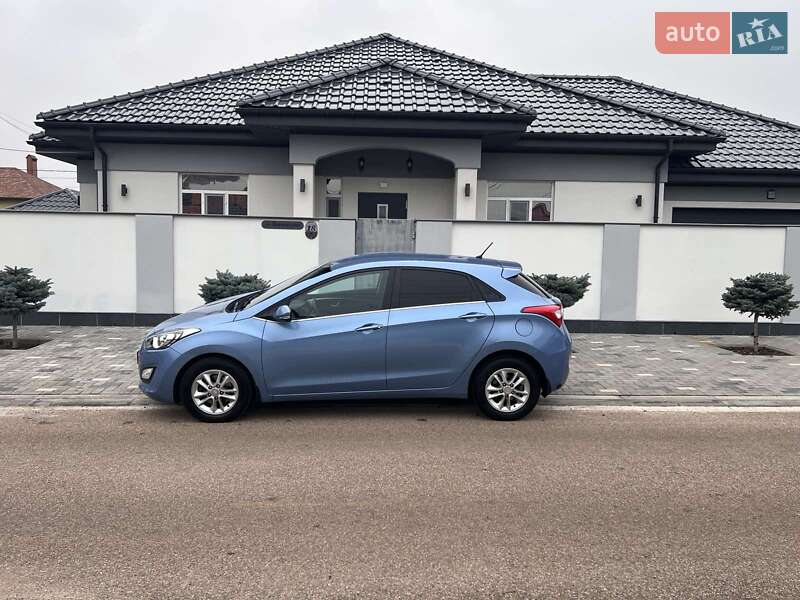 Хэтчбек Hyundai i30 2012 в Одессе фото 5 Хэтчбек Hyundai i30 2012 в Одессе