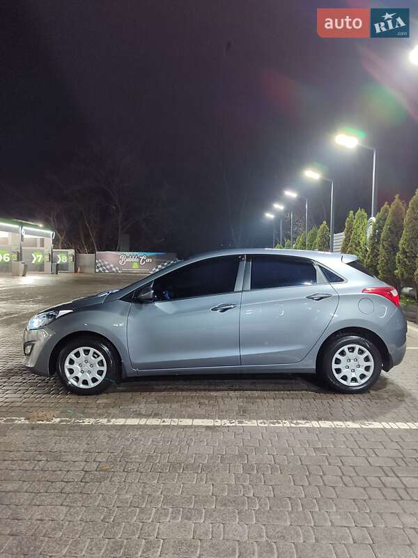 Хэтчбек Hyundai i30 2013 в Харькове фото 8 Хэтчбек Hyundai i30 2013 в Харькове