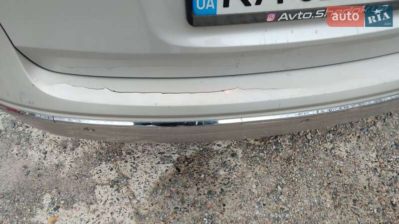 Универсал Hyundai i30 2010 в Днепре