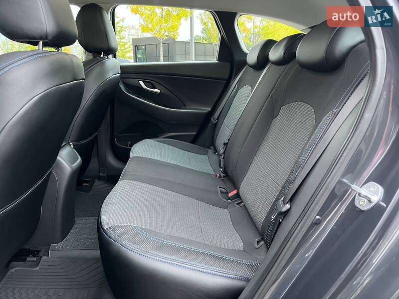 Универсал Hyundai i30 2020 в Киеве