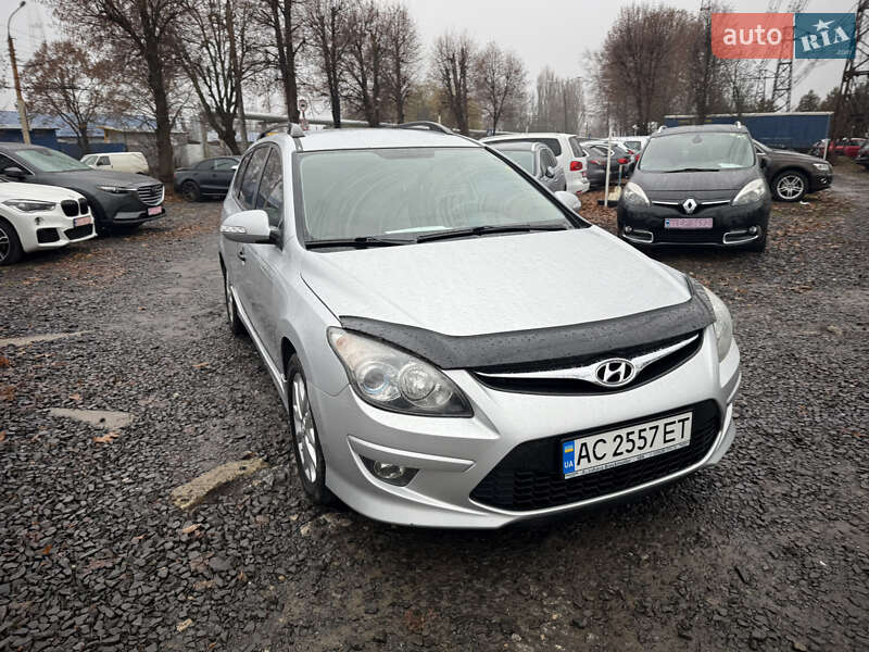 Универсал Hyundai i30 2011 в Луцке фото 18 Универсал Hyundai i30 2011 в Луцке