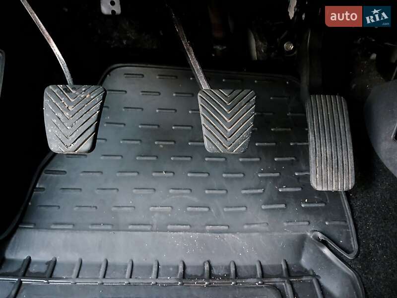 Хэтчбек Hyundai i30 2011 в Запорожье