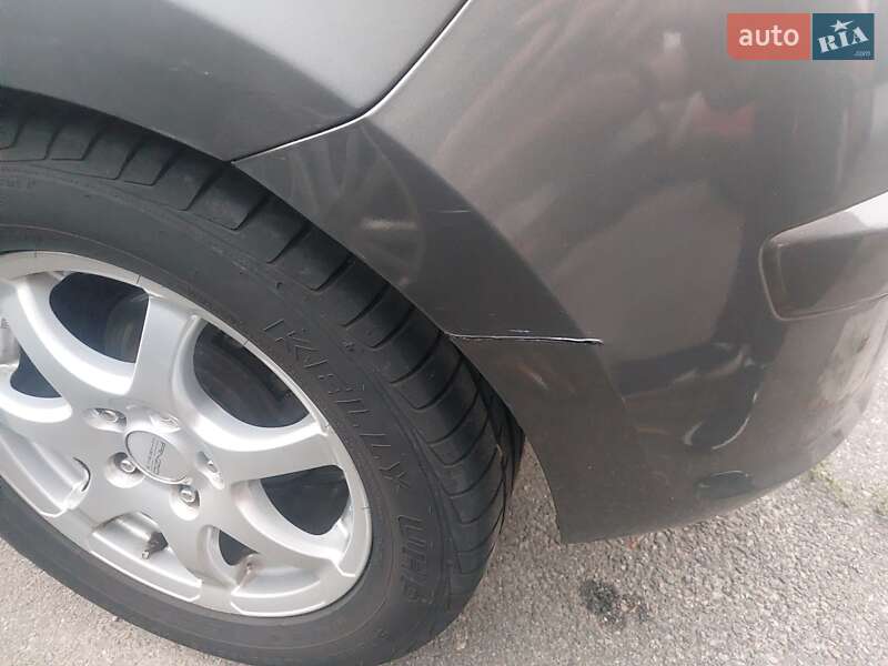 Хэтчбек Hyundai i30 2007 в Киеве