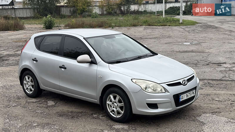 Хэтчбек Hyundai i30 2007 в Белой Церкви