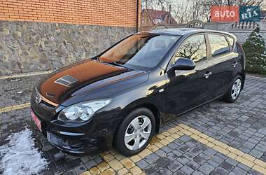 Хэтчбек Hyundai i30 2009 в Луцке