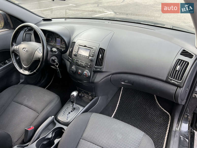 Хетчбек Hyundai i30 2011 в Києві