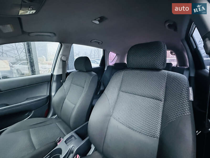 Універсал Hyundai i30 2010 в Харкові фото 16 Універсал Hyundai i30 2010 в Харкові