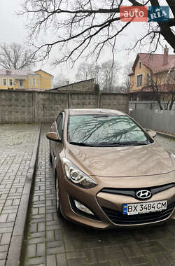 Хэтчбек Hyundai i30 2014 в Каменец-Подольском