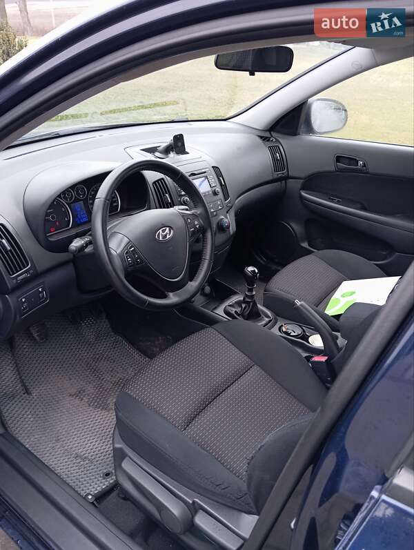 Хэтчбек Hyundai i30 2008 в Хмельницком фото 4 Хэтчбек Hyundai i30 2008 в Хмельницком