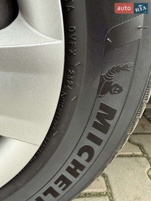 Хэтчбек Hyundai i30 2009 в Луцке фото 23 Хэтчбек Hyundai i30 2009 в Луцке