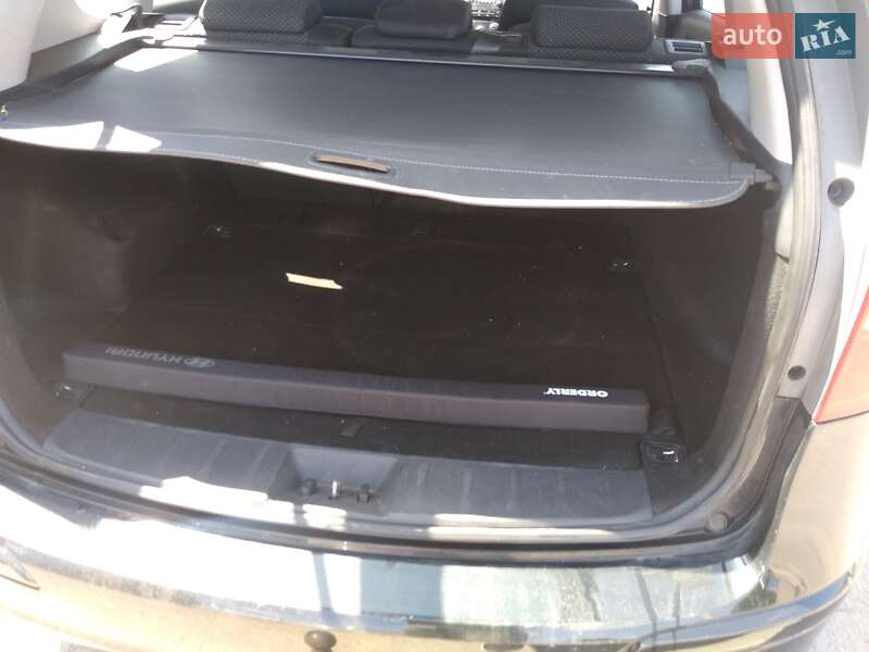 Универсал Hyundai i30 2010 в Луцке